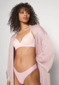 Anna Field 2 Pack - T-Shirt Bh - 402 - Pink_102 - Grey -Mode Goedkoop 3b35d96e37874822af7c136f3e088111