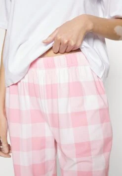 Anna Field Pyjama - Pink -Mode Goedkoop 4ae8d95ed2484ed384d9093a30ce715a