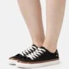 Wide Fit - Sneakers Laag - Black -Mode Goedkoop 8964a51c6eb948ccb5aab18a72be790d