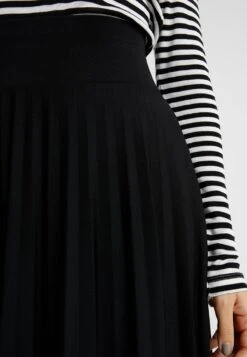 A-Lijn Rok - Black -Mode Goedkoop a312cc6ca7114e3a87ce81d695e2d000