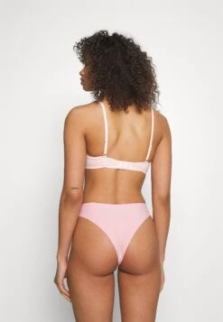 Anna Field 2 Pack - T-Shirt Bh - 402 - Pink_102 - Grey -Mode Goedkoop fb9b46fd0224470985699d092d2fb85e